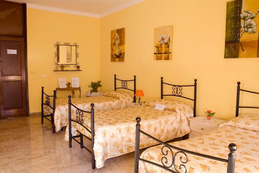 21 Bed and breakfast *